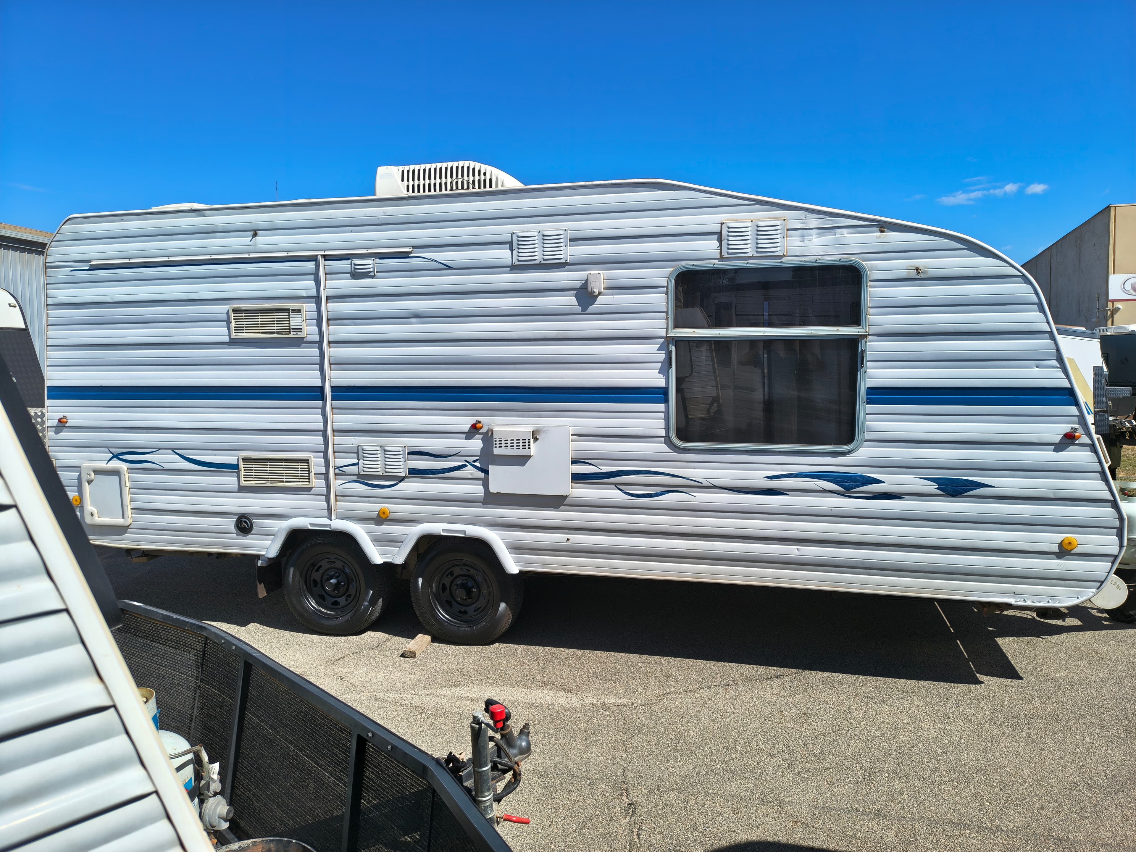 2004 Windsor Streamline 18.6FT