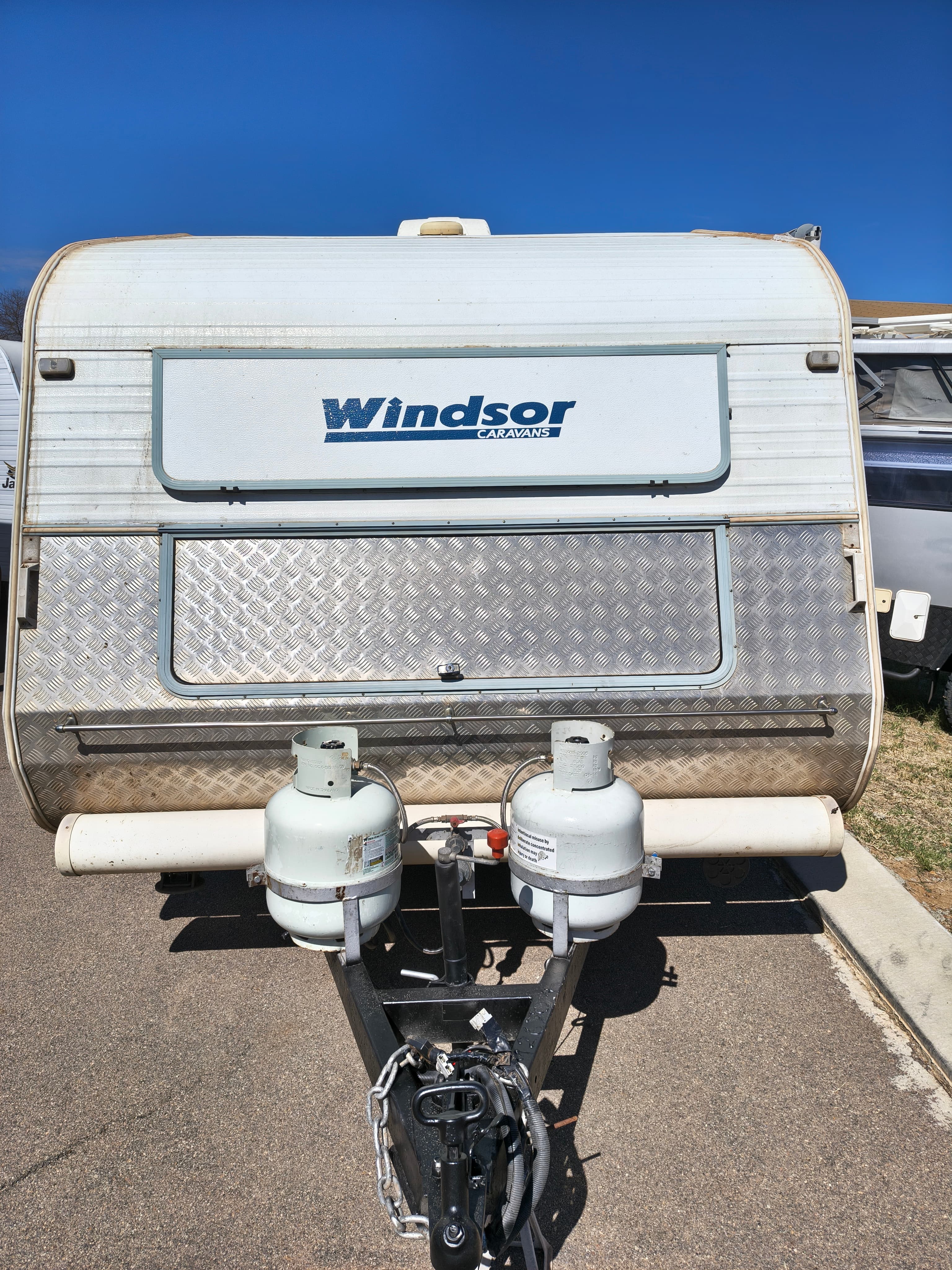 2004 Windsor Streamline 18.6FT - Thumbnail 2