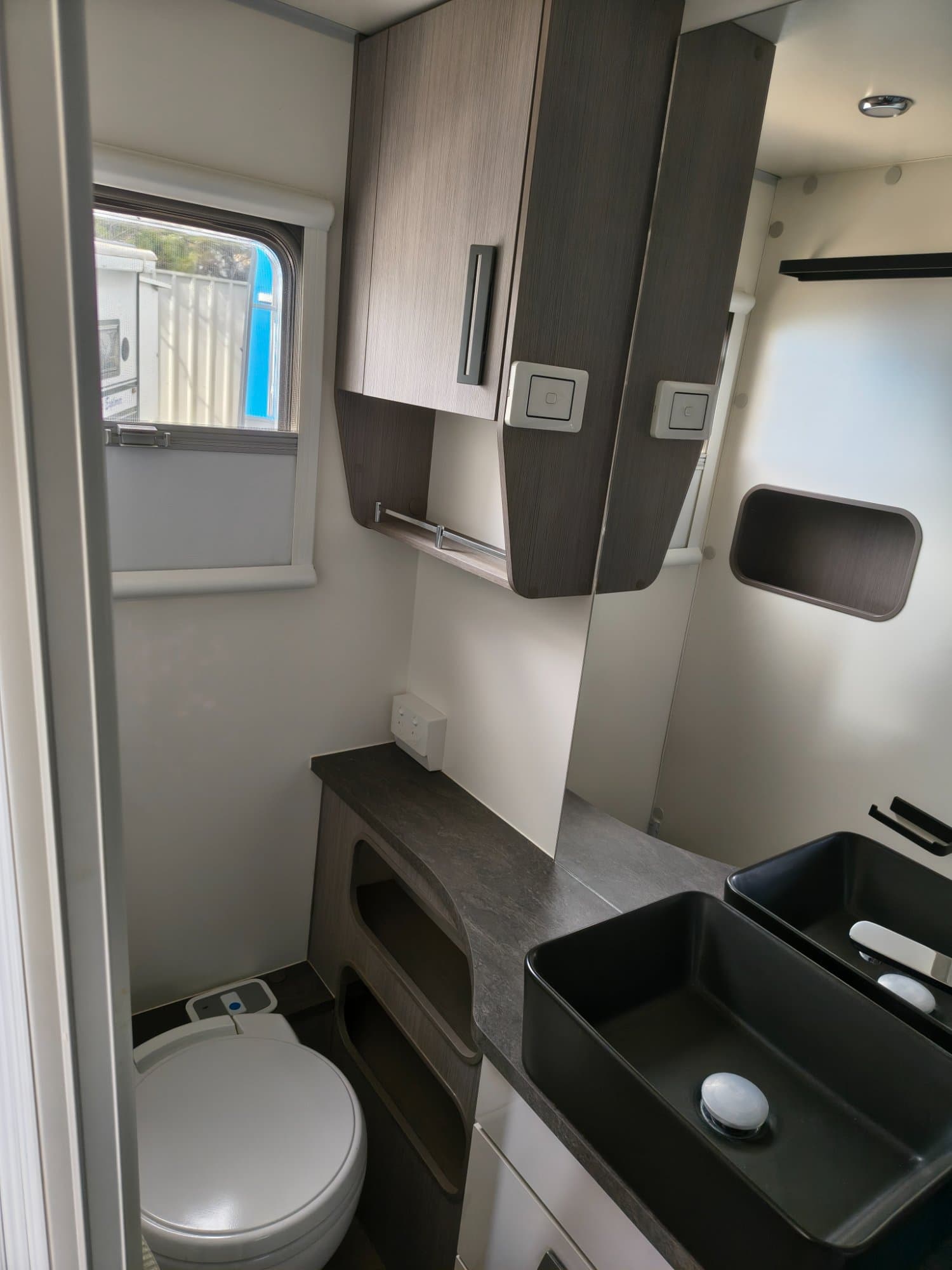 2019 JAYCO SILVERLINE 19.61-5  19.6FT - Thumbnail 7