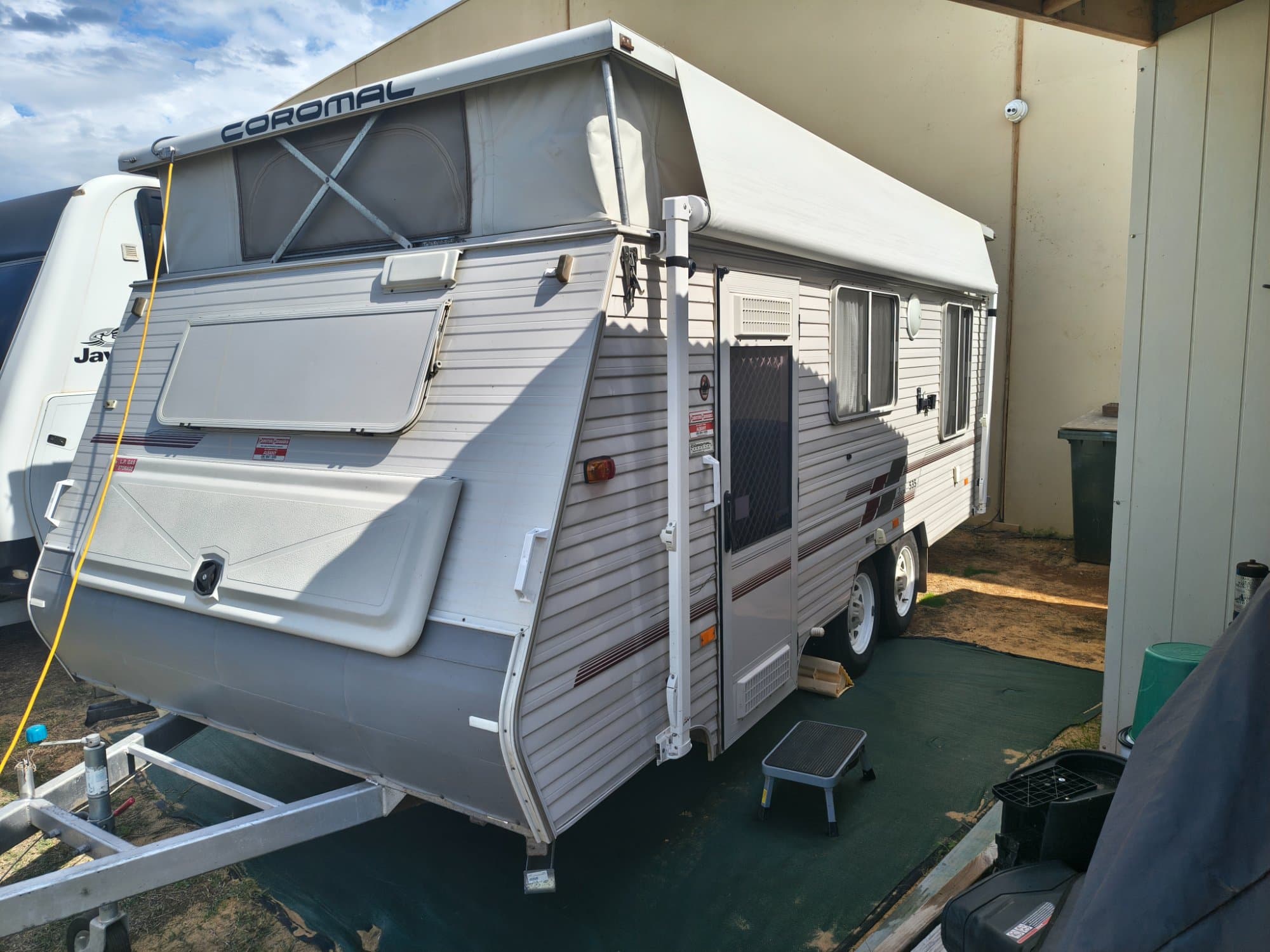 2002 Coromal Excel 535 17.6FT