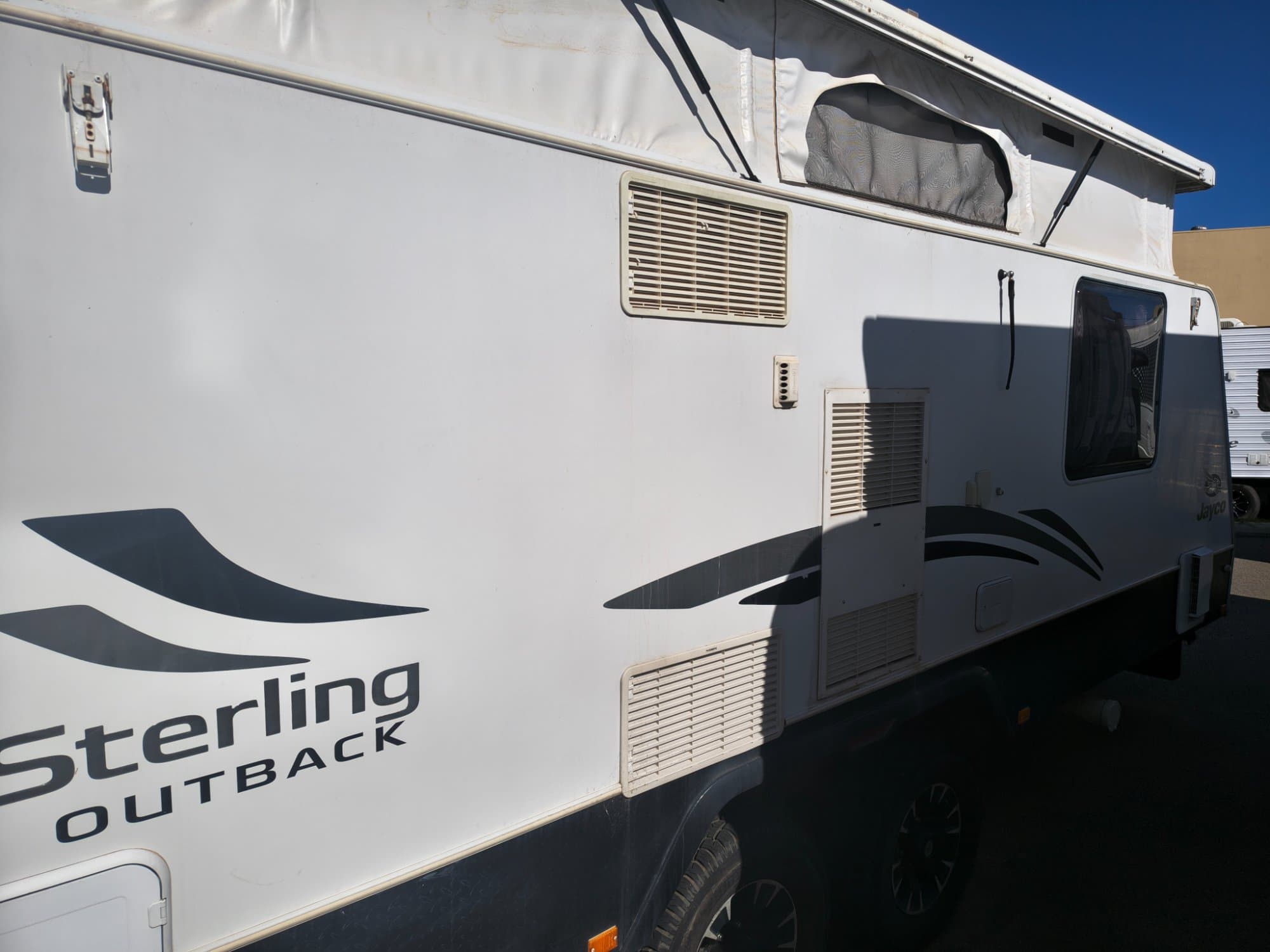 2013 Jayco Stirling Outback 18FT Pop Top - Thumbnail 4