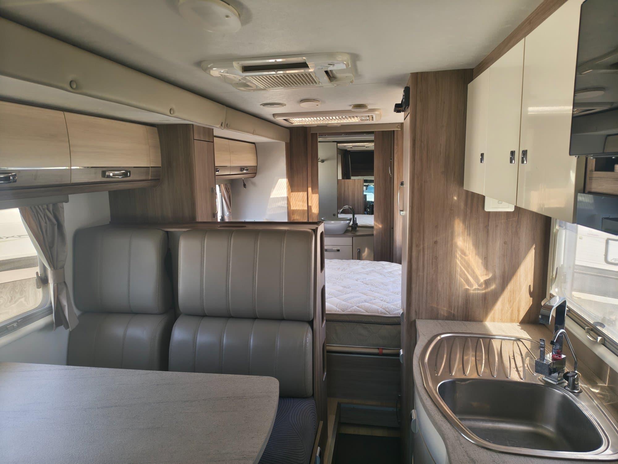 2016 Jayco Optimum (Iveco) 28.5FT - Thumbnail 7