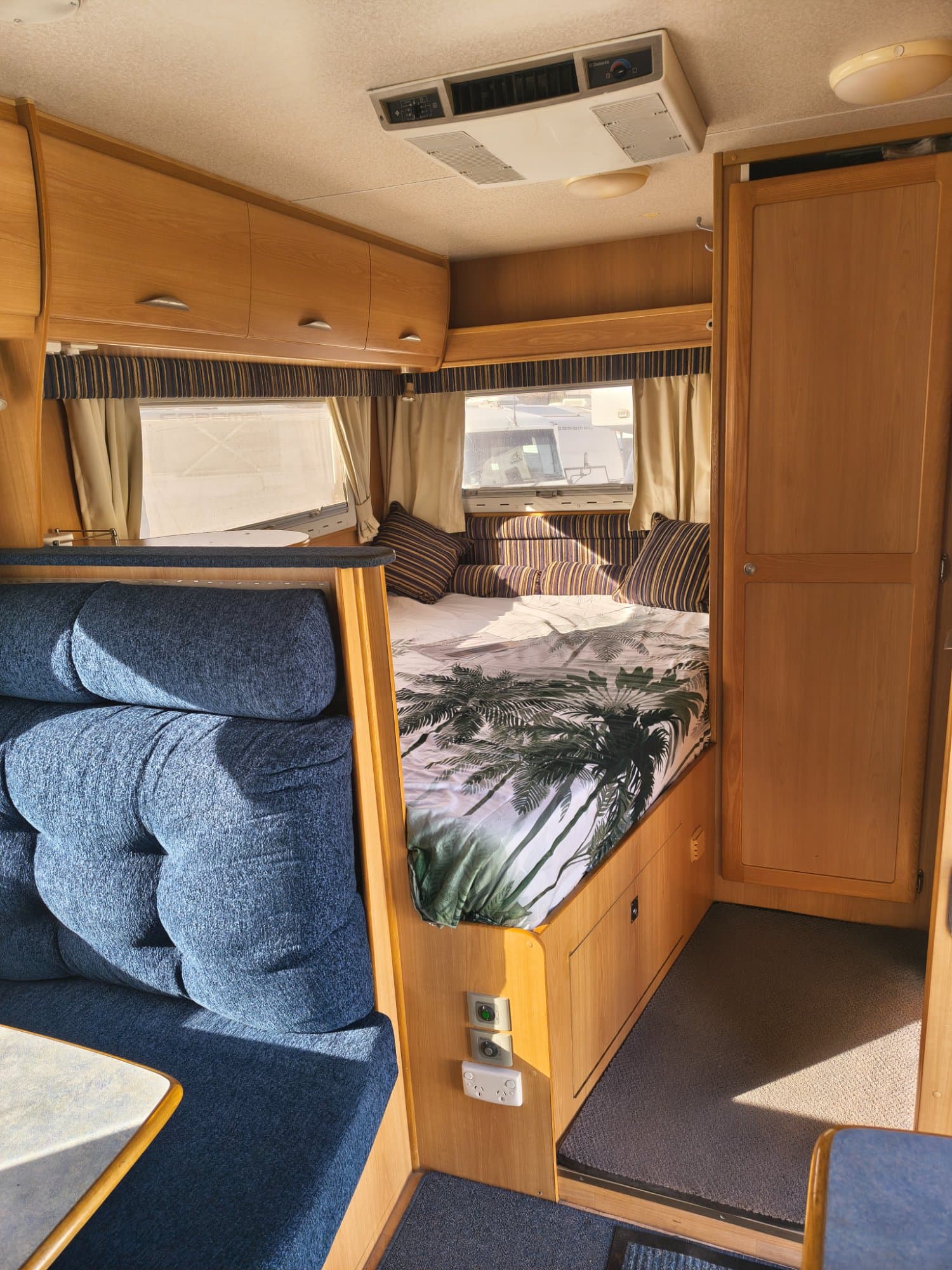 2006 Fiat Maxi Motorhome - Thumbnail 4