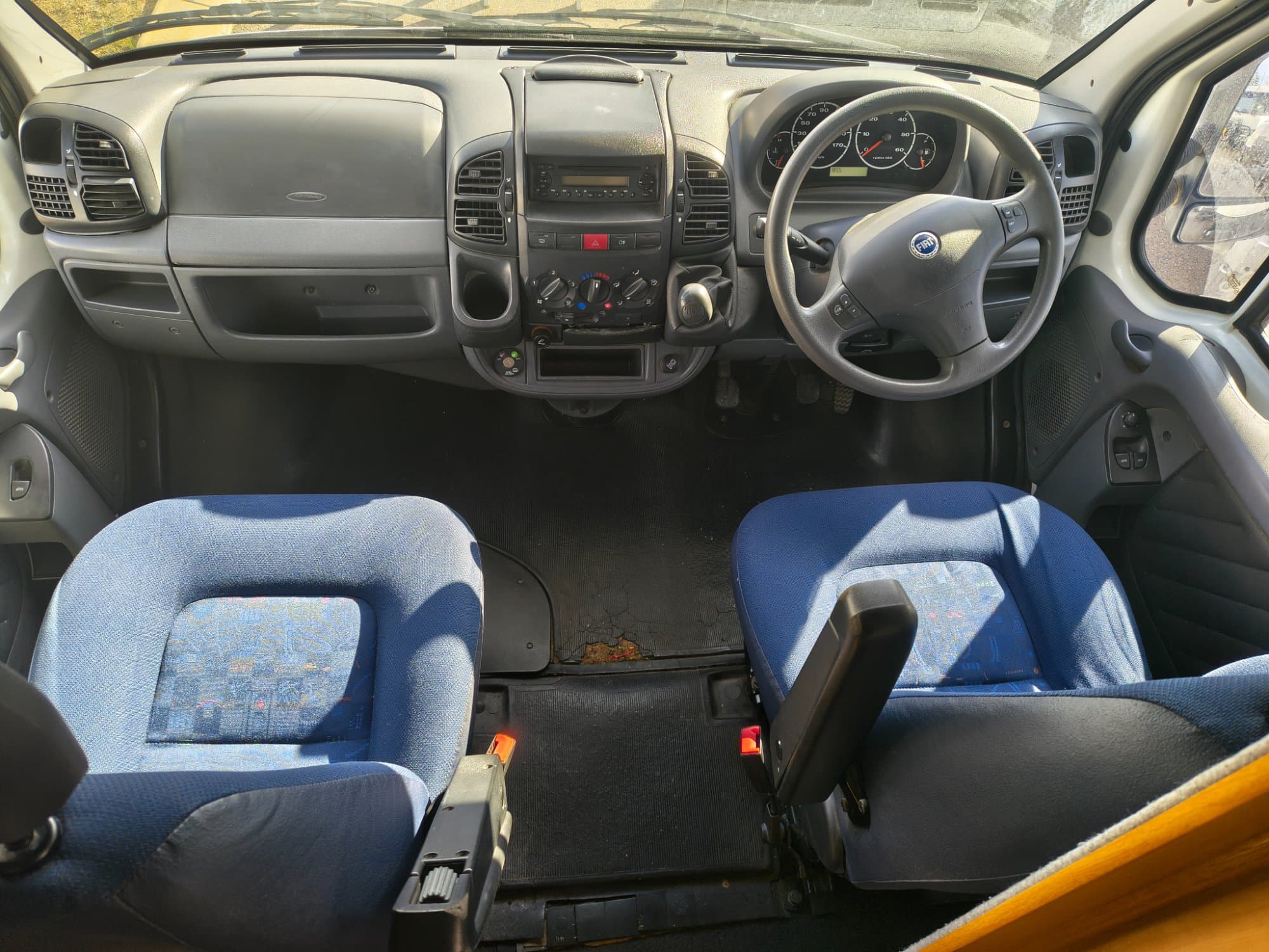 2006 Fiat Maxi Motorhome - Thumbnail 2