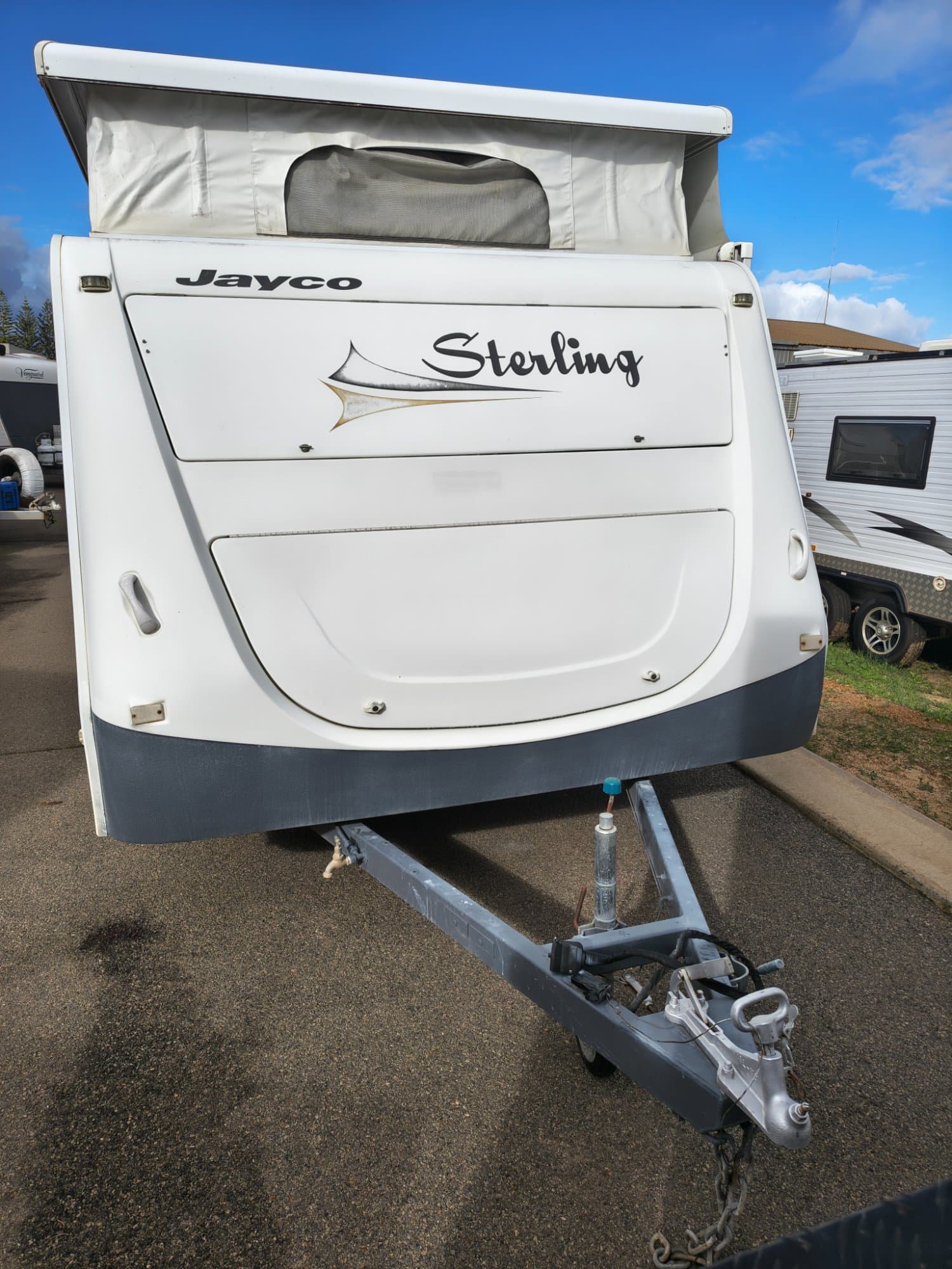 2009 Jayco Sterling 18.6FT - Thumbnail 2