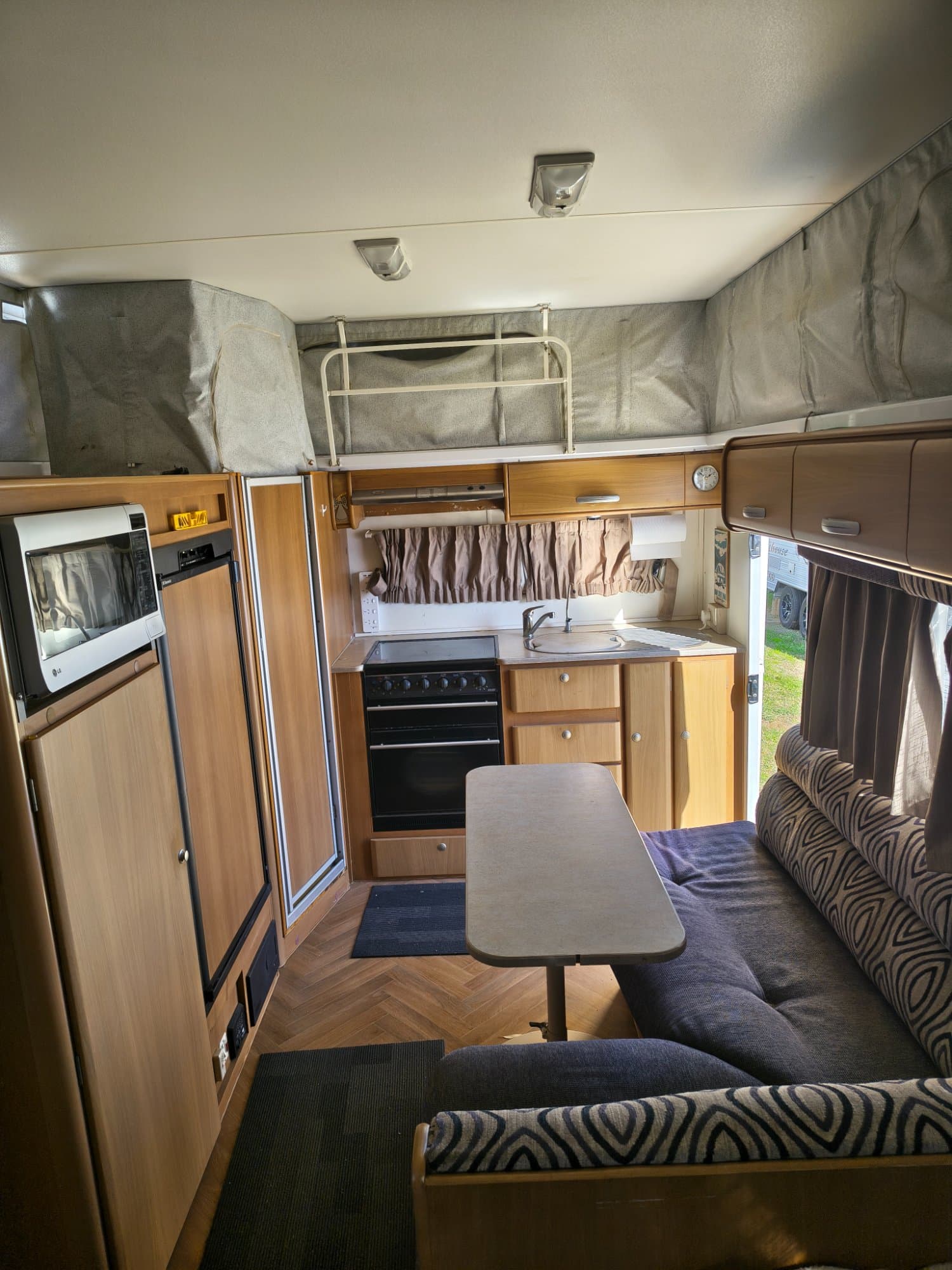 2009 Jayco Sterling 18.6FT - Thumbnail 6
