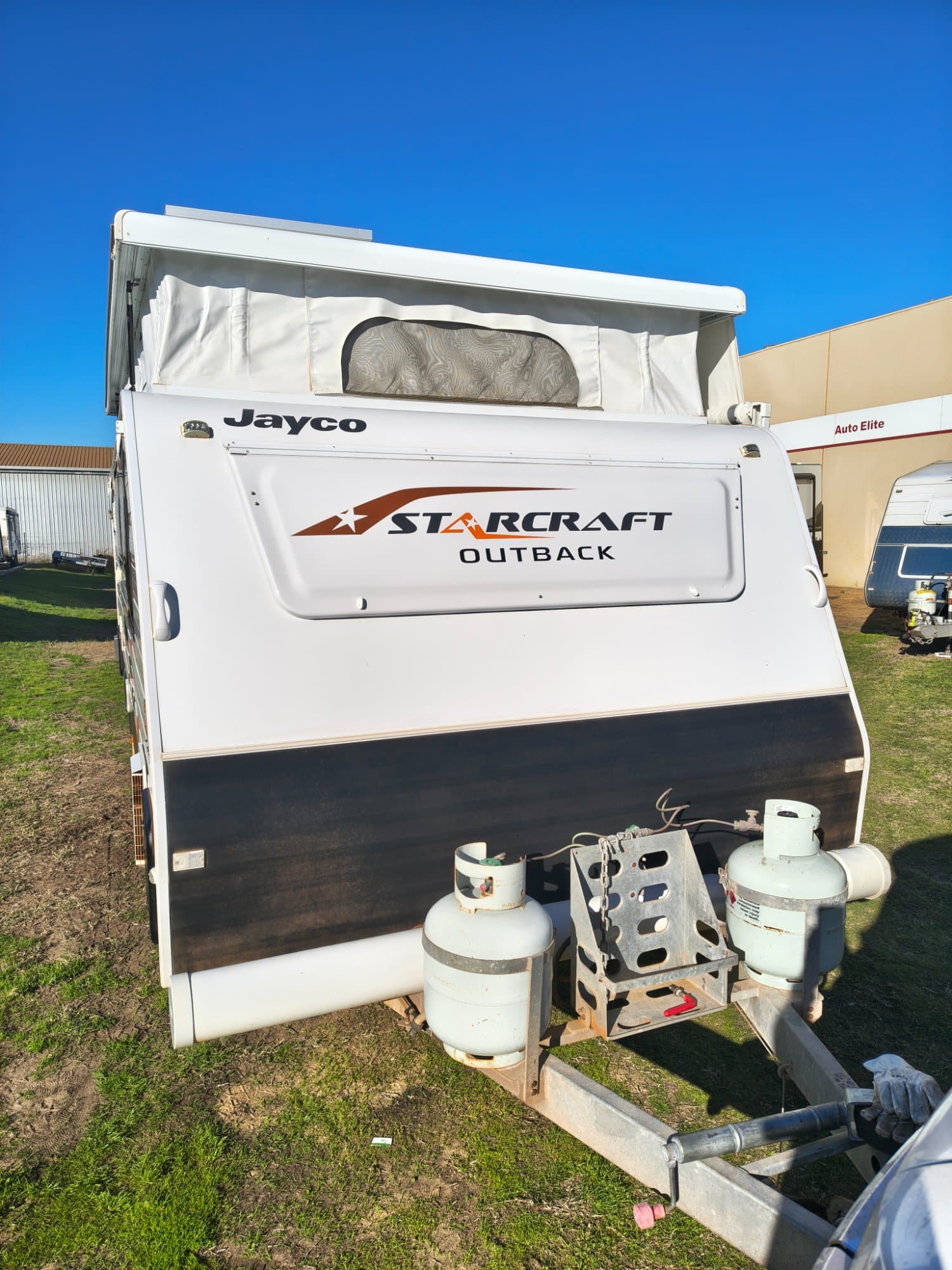 2014 Jayco Starcraft Outback Pop Top - Thumbnail 2