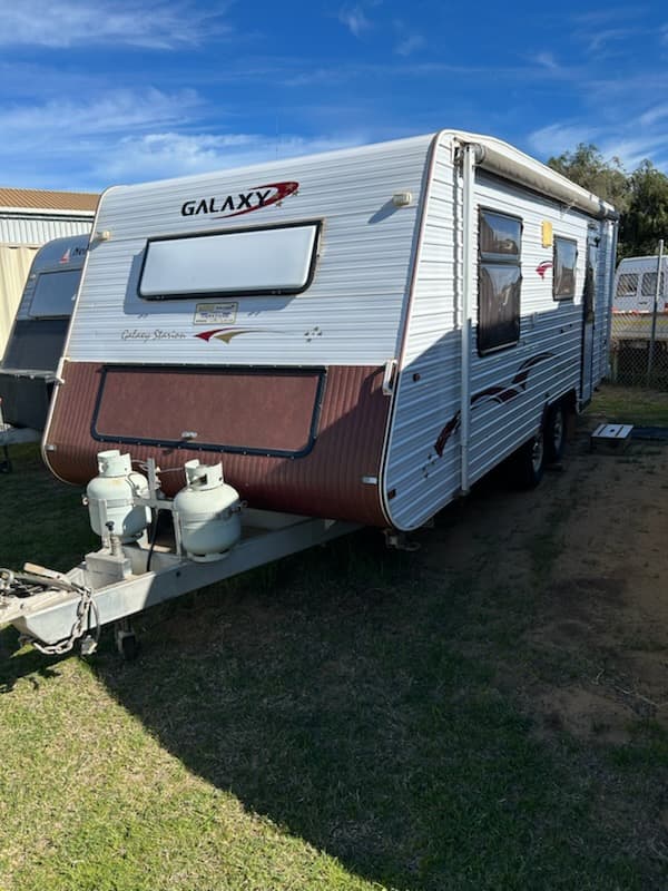 2009 Galaxy Starion 21FT