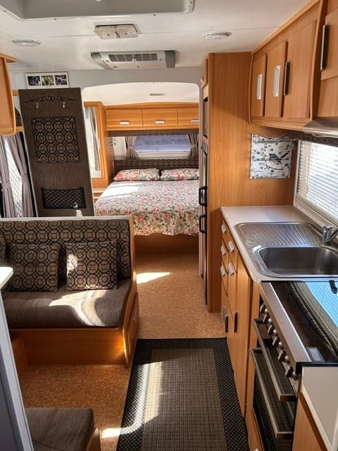 2013 Windsor Genesis 7115 23FT - Thumbnail 6