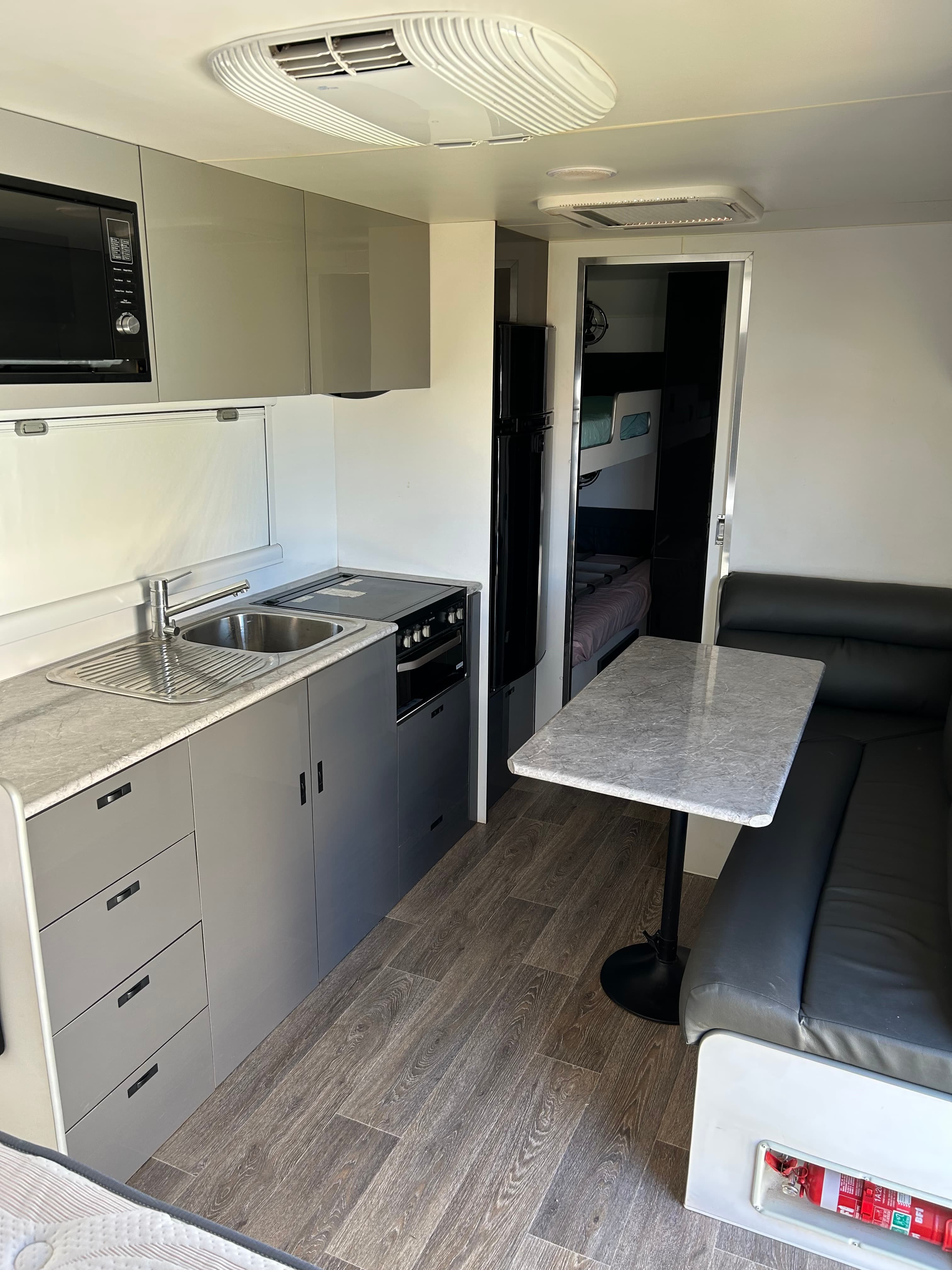 2021 Coromal Adventure Seeker Family 22FT - Thumbnail 6