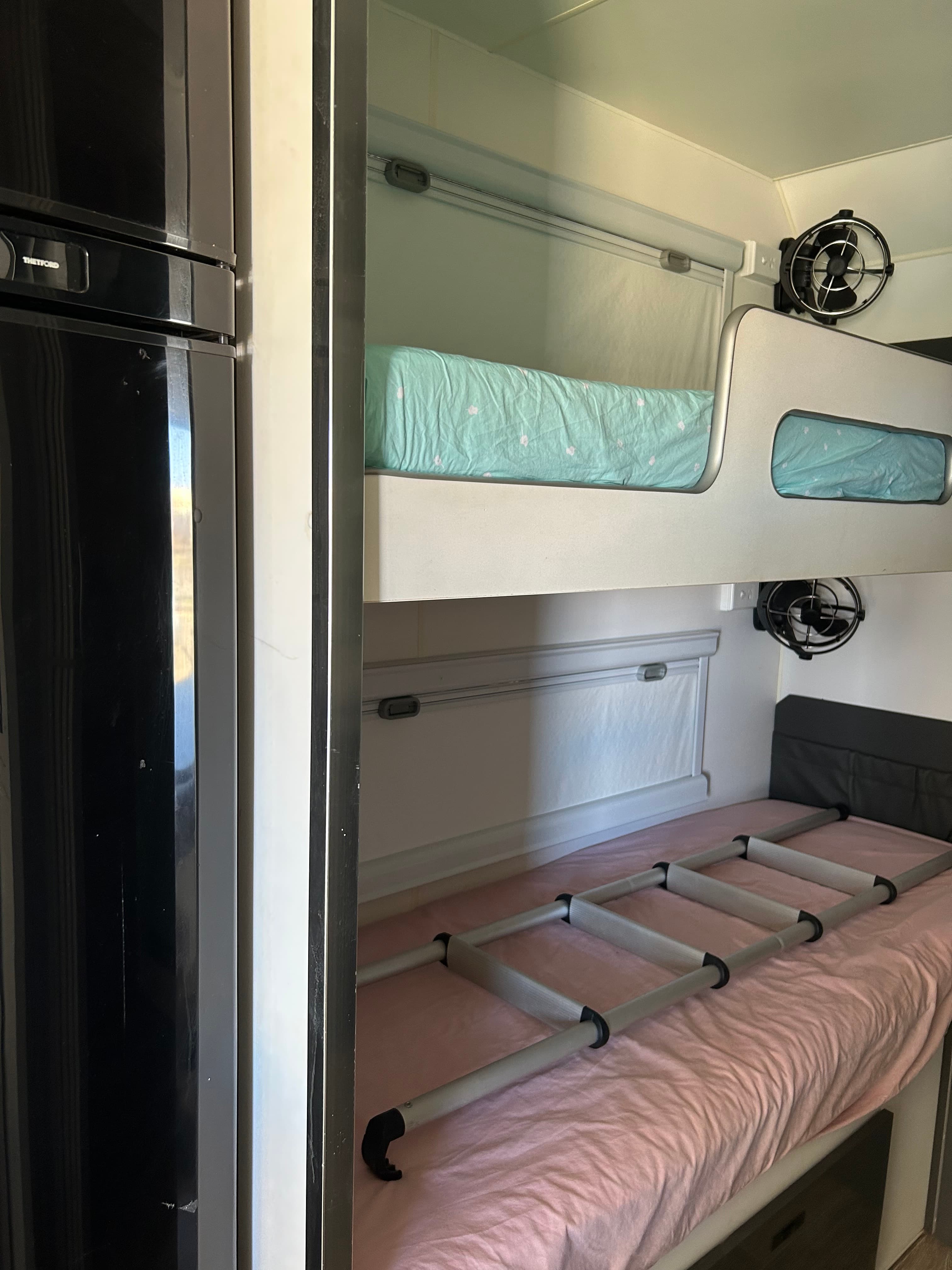 2021 Coromal Adventure Seeker Family 22FT - Thumbnail 7