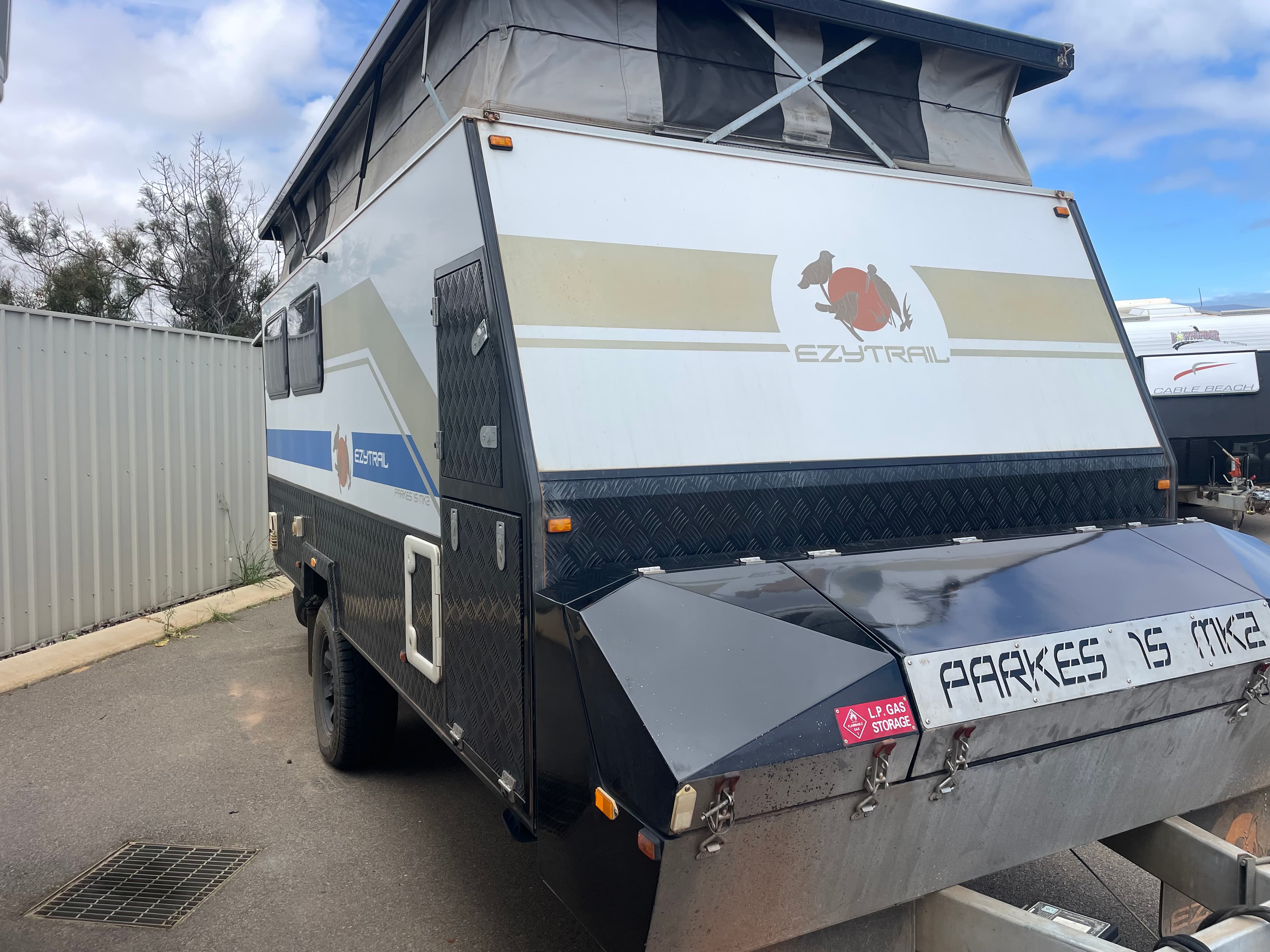 2020 Ezytrail Parkes 15 MK2 Off-Road Hybrid - Thumbnail 3