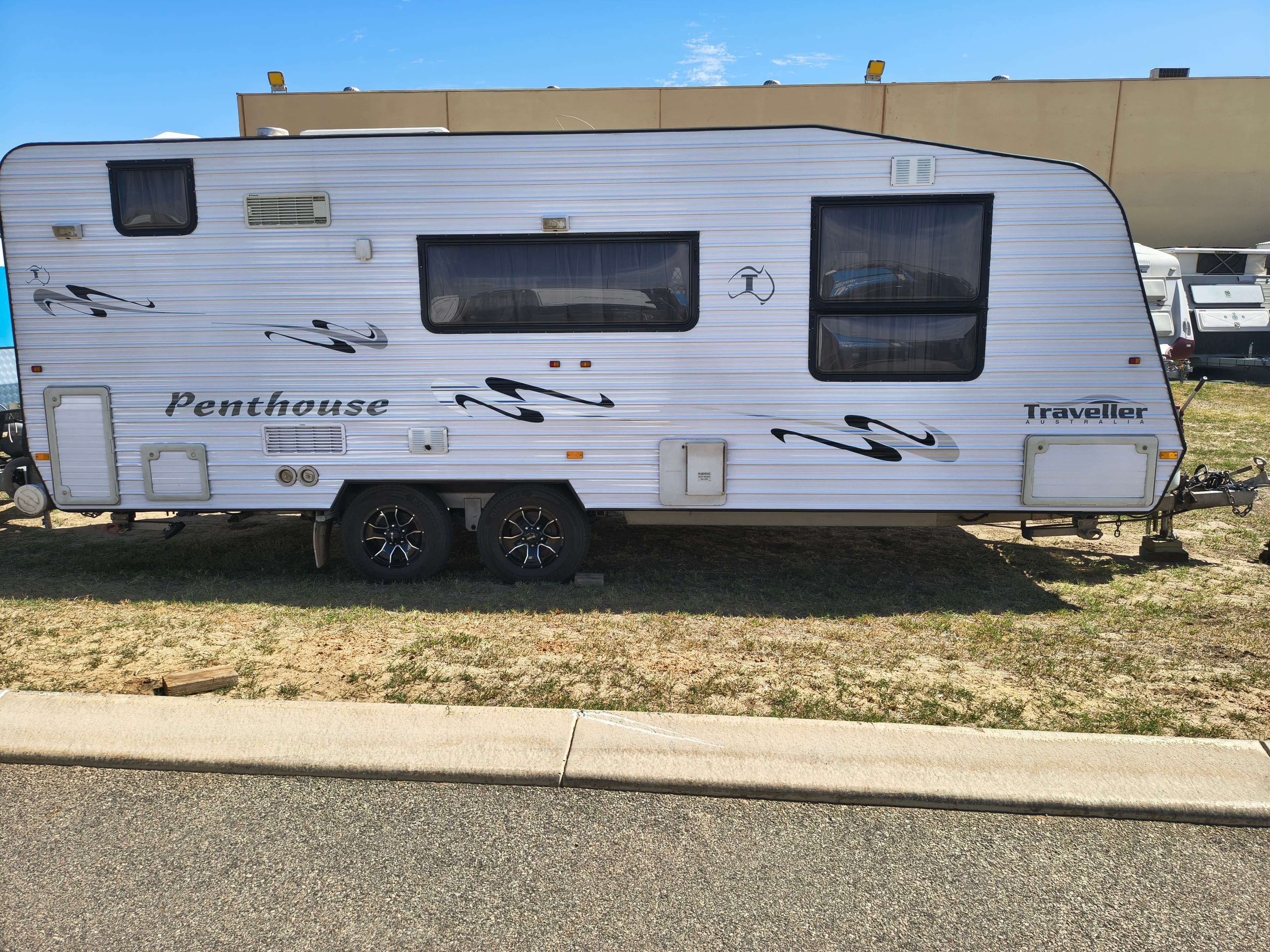 2010 Traveller Penthouse Freedom