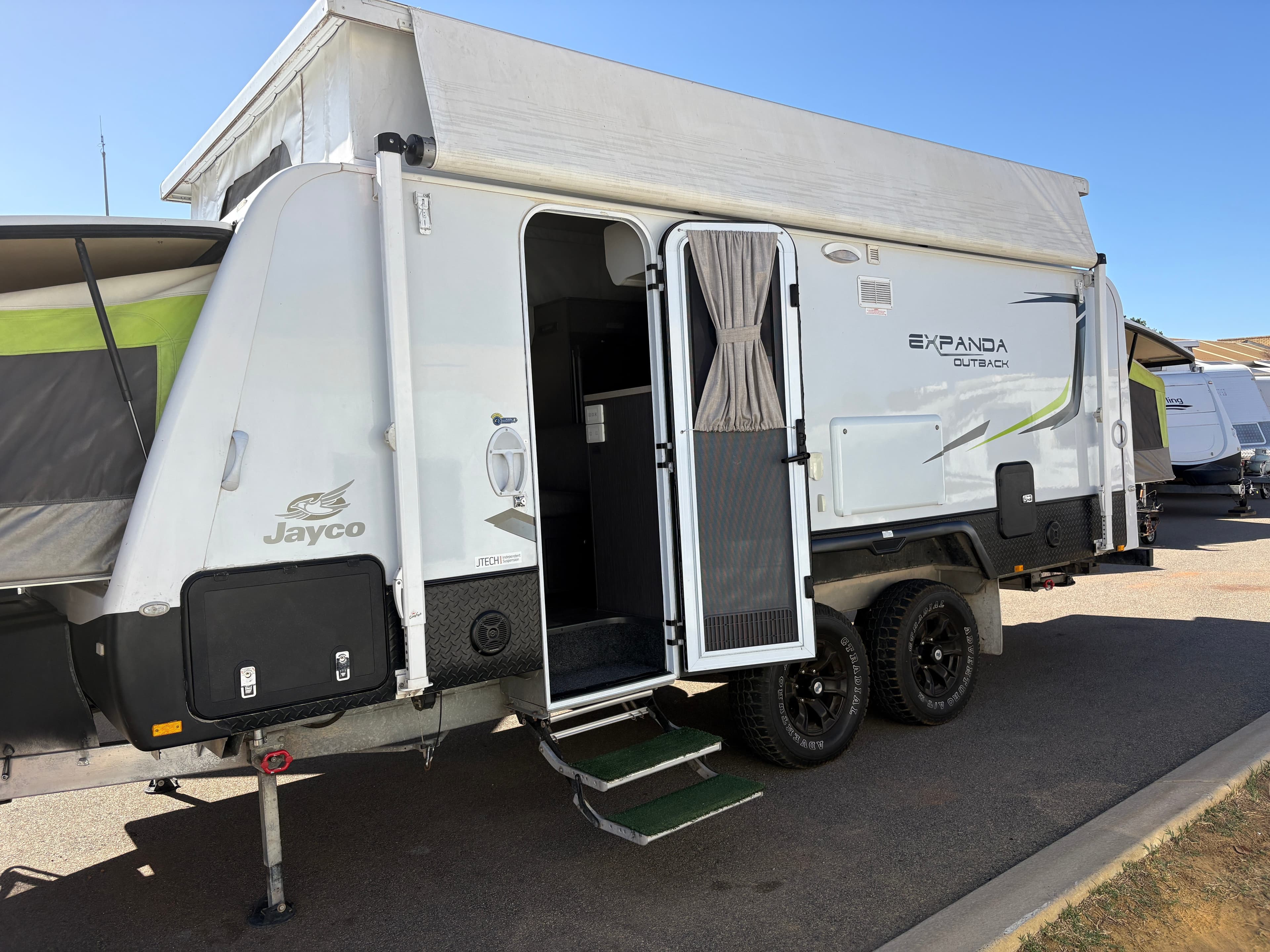2018 Jayco Expanda Outback Pop Top 17.6FT